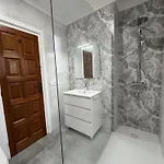 Casa Brigitte: Tranquilidad, Jardin Amplio, Wifi, A Solo 200 Metros De La Playa - Hisp-7-16 *